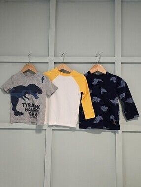 GAP Boys' Mixed Dino Tee Trio - Gray, White & Navy with Yellow